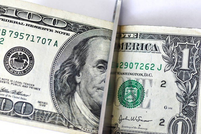 东契奇技术犯规遭撤销 避免禁赛与27万美元罚款