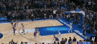 左右开弓的肯纳德加盟湖人，三分神射成关键先