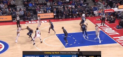 左右开弓的肯纳德加盟湖人，三分神射成关键先