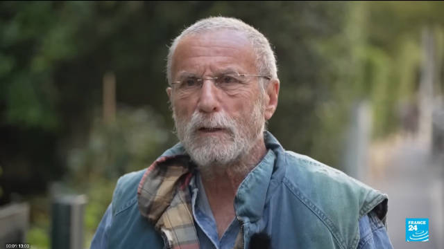 拉菲尼亚深夜救援行动震撼足坛 拯救生命超越赛