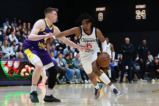 小泰泰-华盛顿爆发助南湾湖人险胜圣迭戈快船晋