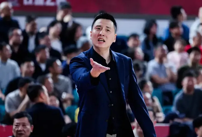 上海男篮十六连胜追平上赛季纪录