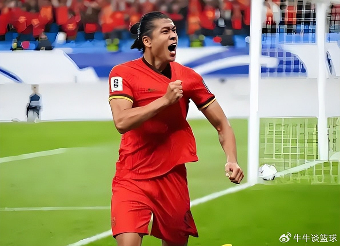 张玉宁状态火热领跑本土中锋 张玉宁与杨立瑜的